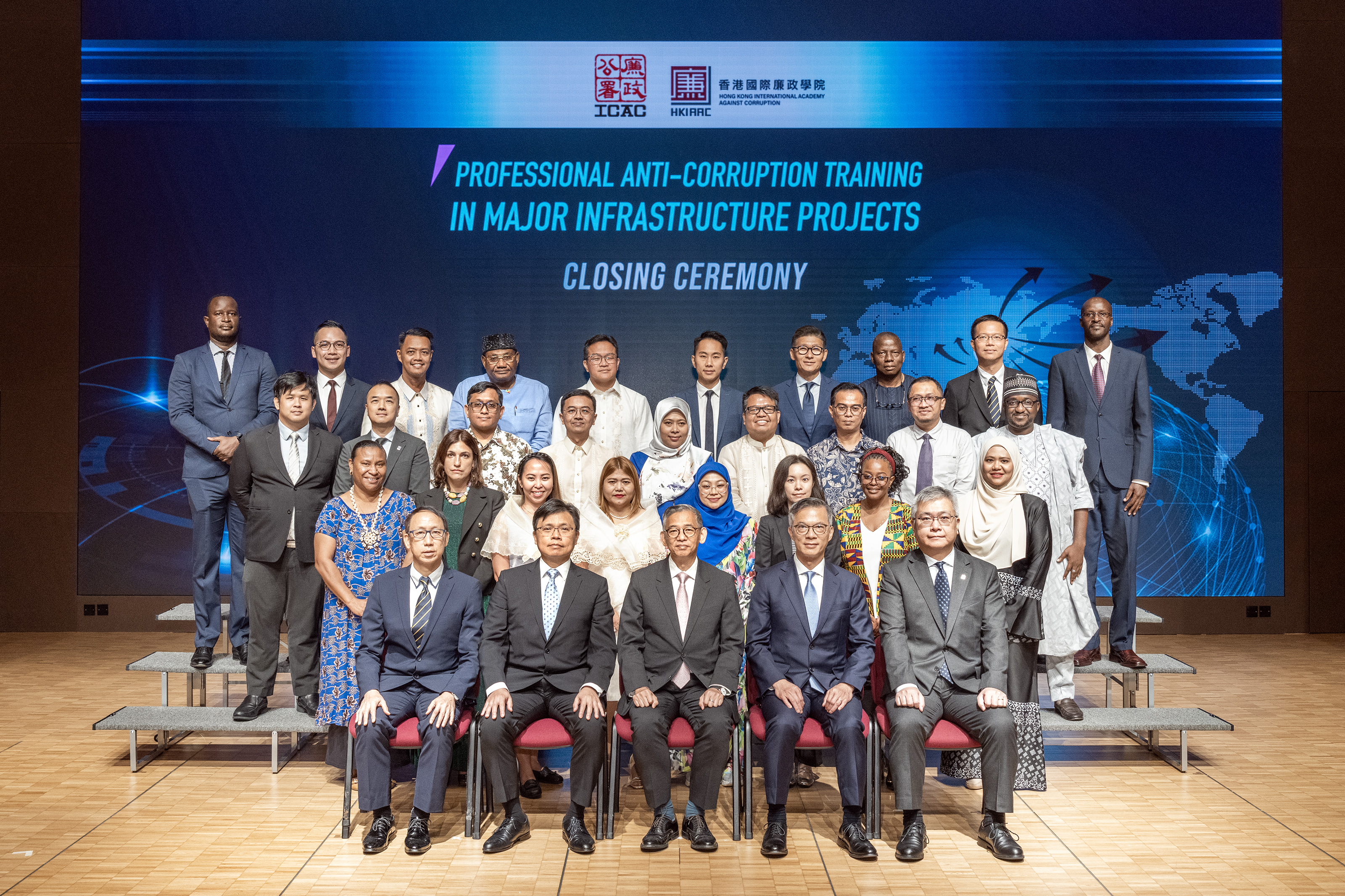 27 Belt and Road graft fighters complete the Professional Anti-corruption Training in Major Infrastructure Projects hosted by the HKIAAC of the ICAC for co-building a “Clean Silk Road”.