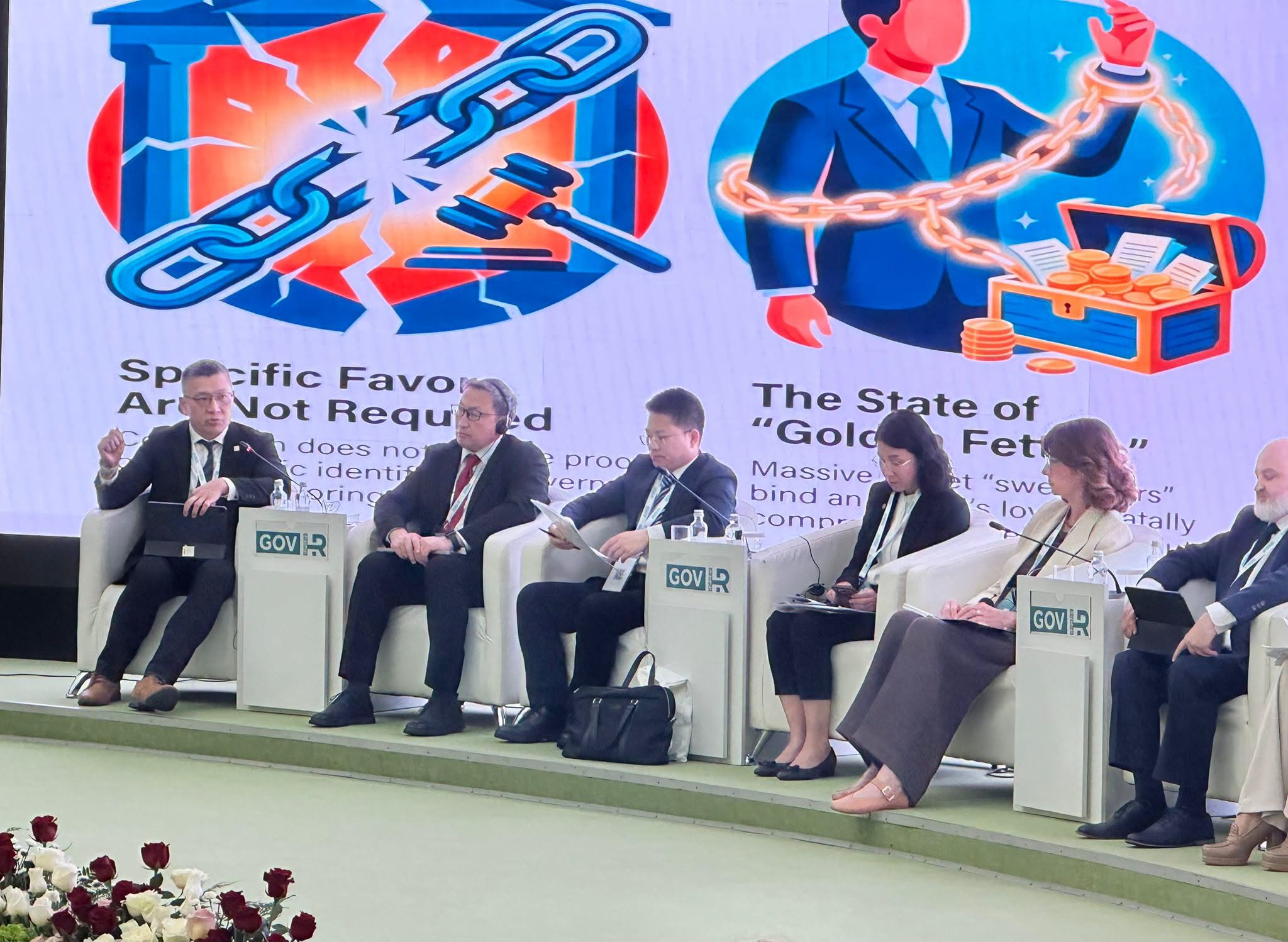 ICAC and Hong Kong Police Force Join Hands to Share Experience at the GovHR Forum in Kazakhstan