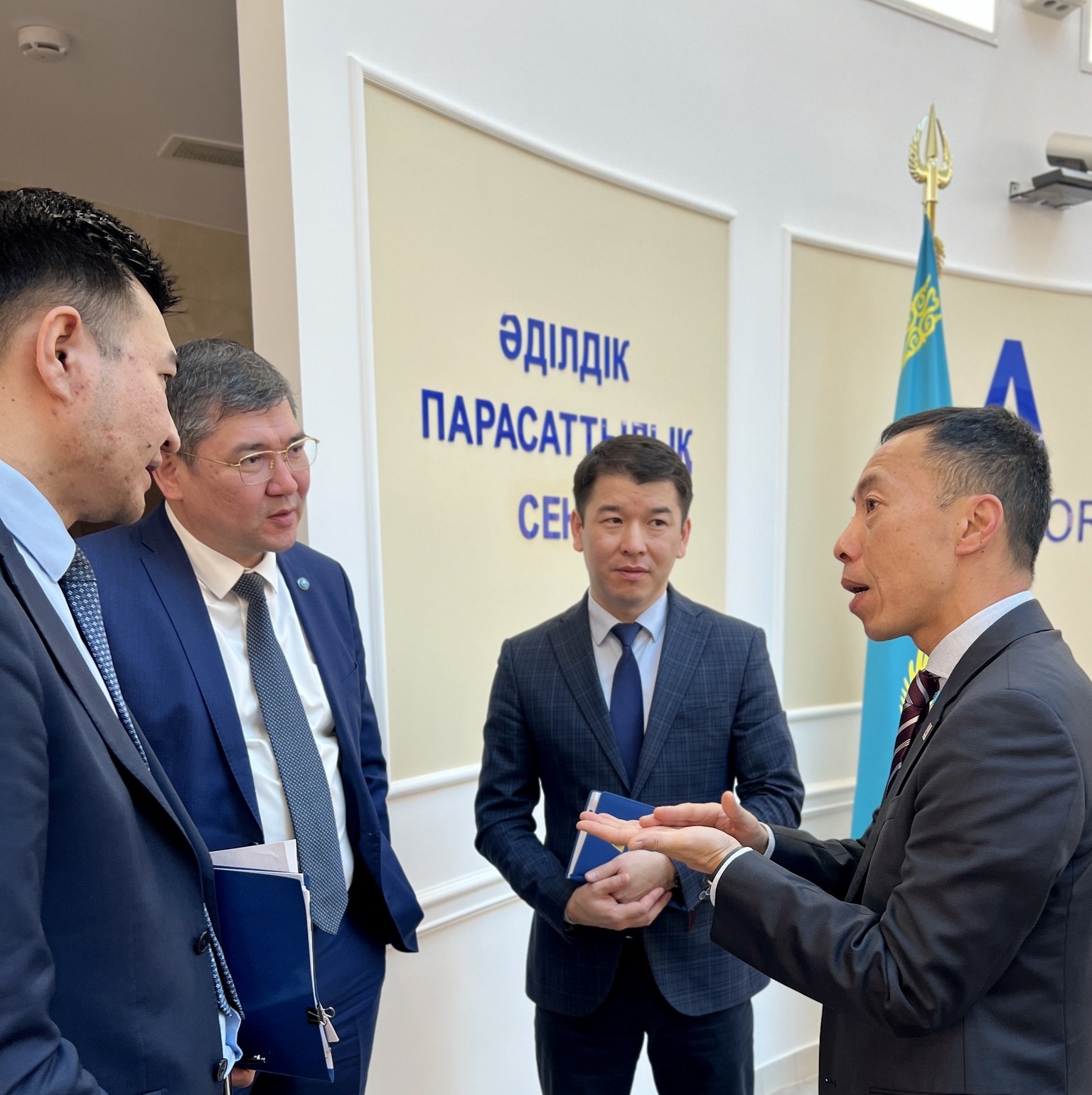 香港国际廉政学院派员到访中亚哈萨克斯坦