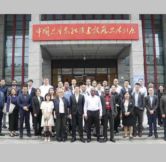 "Empowering Integrity : Mastering Artificial Intelligence & Technologies in Anti-Corruption" course members visited Wuhan for technology study and to gain deeper insights into Chinese culture